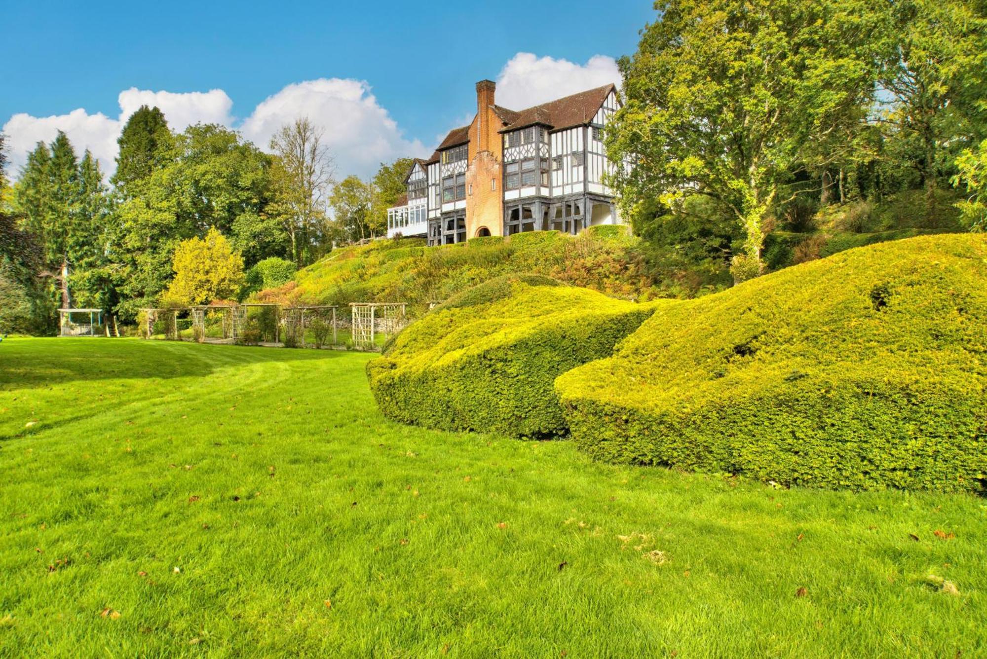 Vila Caer Beris Manor By Group Retreats Builth Wells Exteriér fotografie
